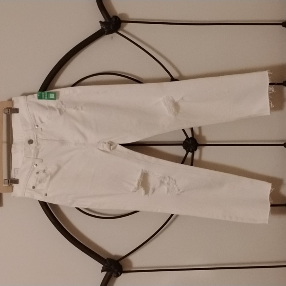 GAP Cheeky Straight High Rise Distressed Jeans White Size 26P NWT